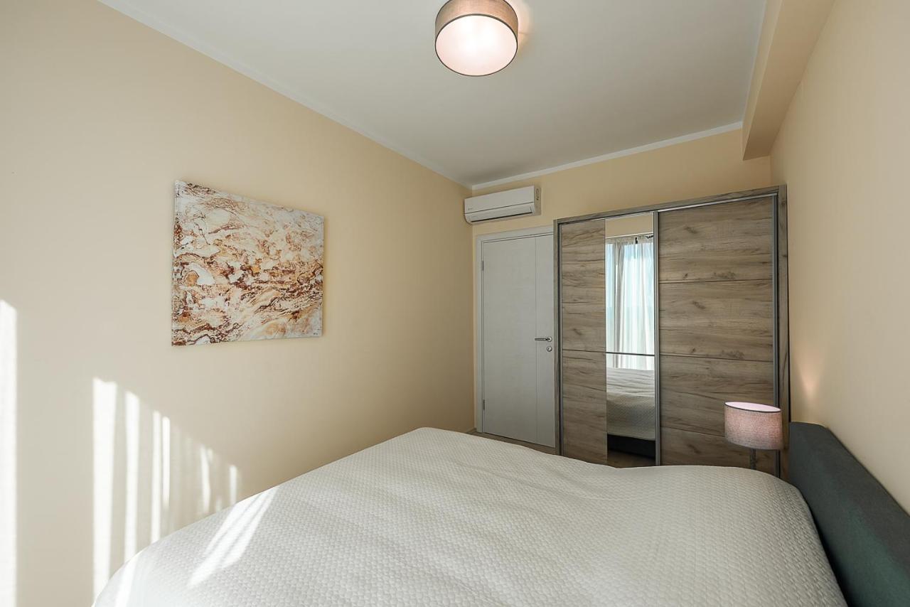 Adria Lux Apartments Sveti Stefan Budva Exterior photo