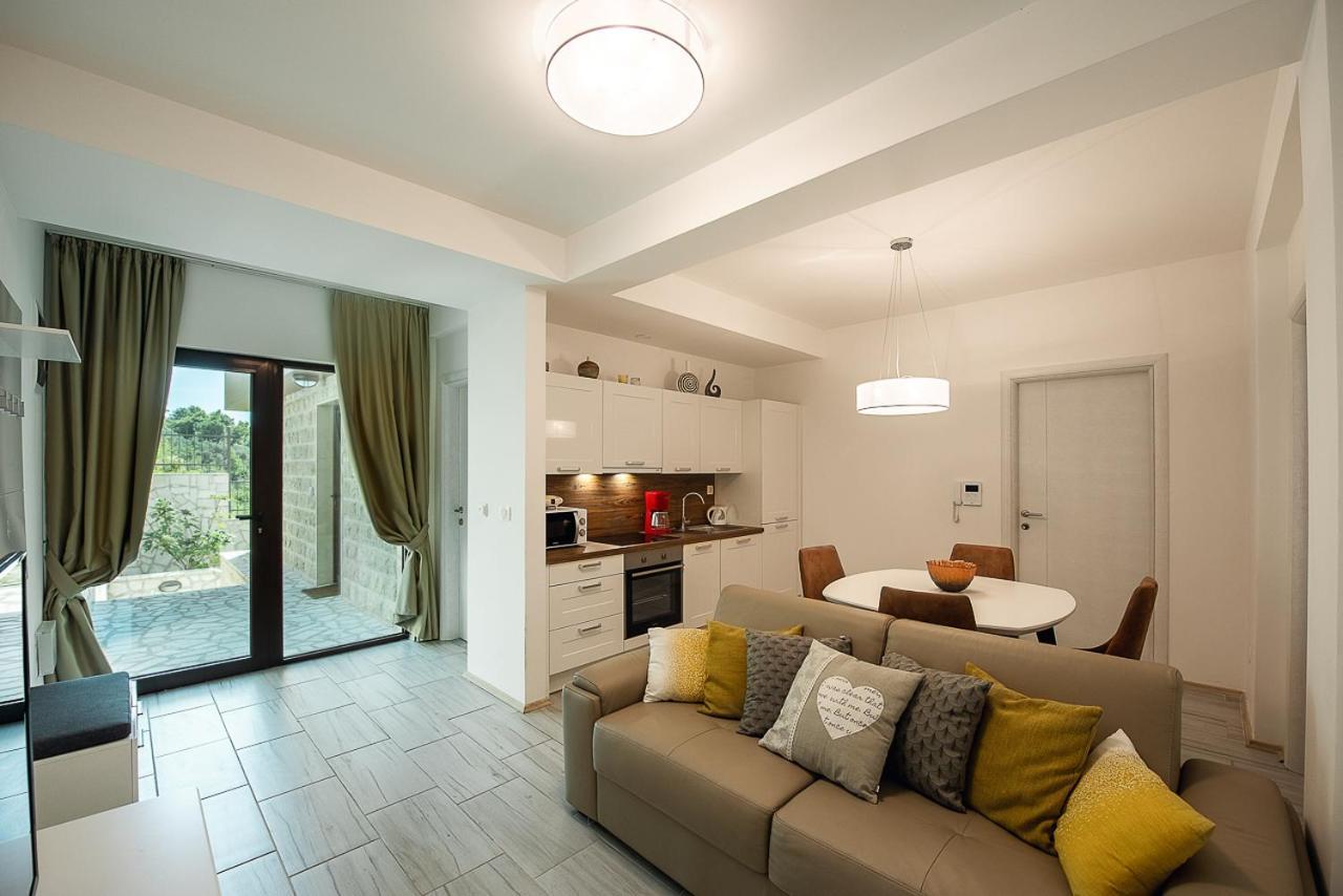 Adria Lux Apartments Sveti Stefan Budva Exterior photo